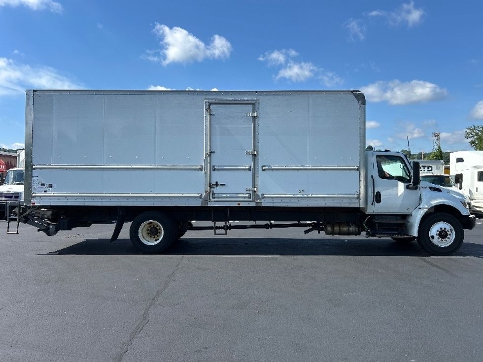 Medium Duty Box Truck-Light and Medium Duty Trucks-International-2023-MV607N-Akron-OH-218,896\n\t\tmiles-$ 59,000 - Image 15