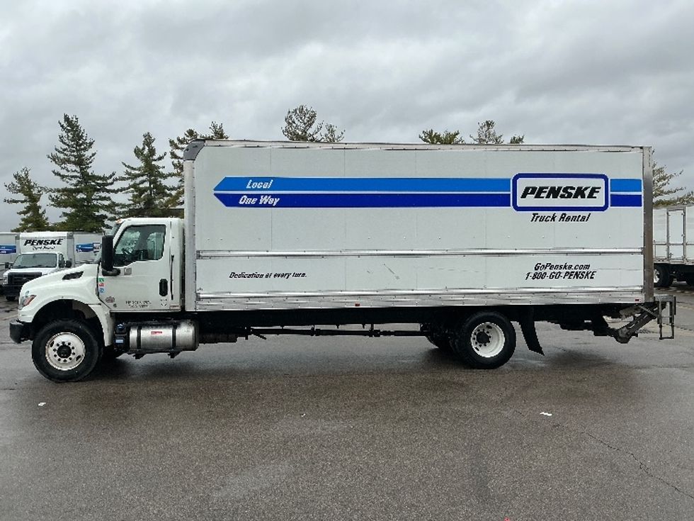 Medium Duty Box Truck-Light and Medium Duty Trucks-International-2023-MV607N-Cincinnati-OH-169,384\n\t\tmiles-$ 56,750 - Image 4