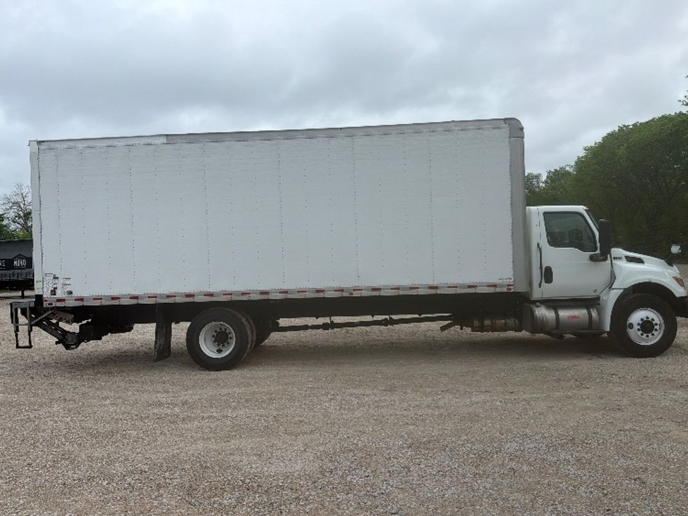 Medium Duty Box Truck-Light and Medium Duty Trucks-International-2023-MV607N-Dallas-TX-326,238\n\t\tmiles-$ 35,250 - Image 15