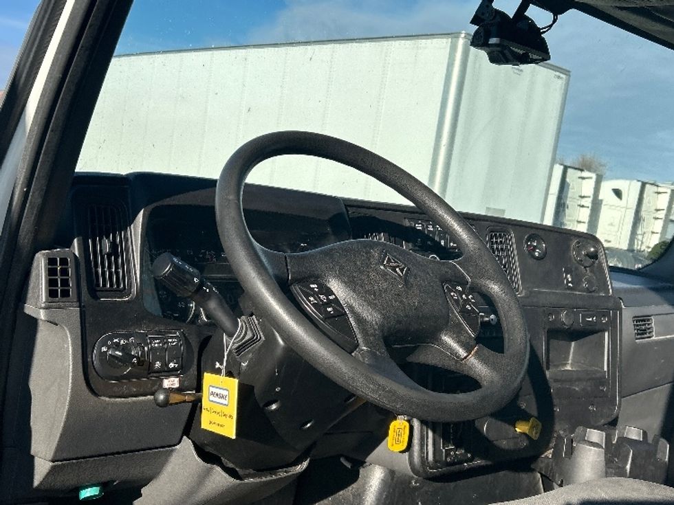 Medium Duty Box Truck-Light and Medium Duty Trucks-International-2023-MV607N-Des Moines-IA-152,810\n\t\tmiles-$ 68,500 - Image 17