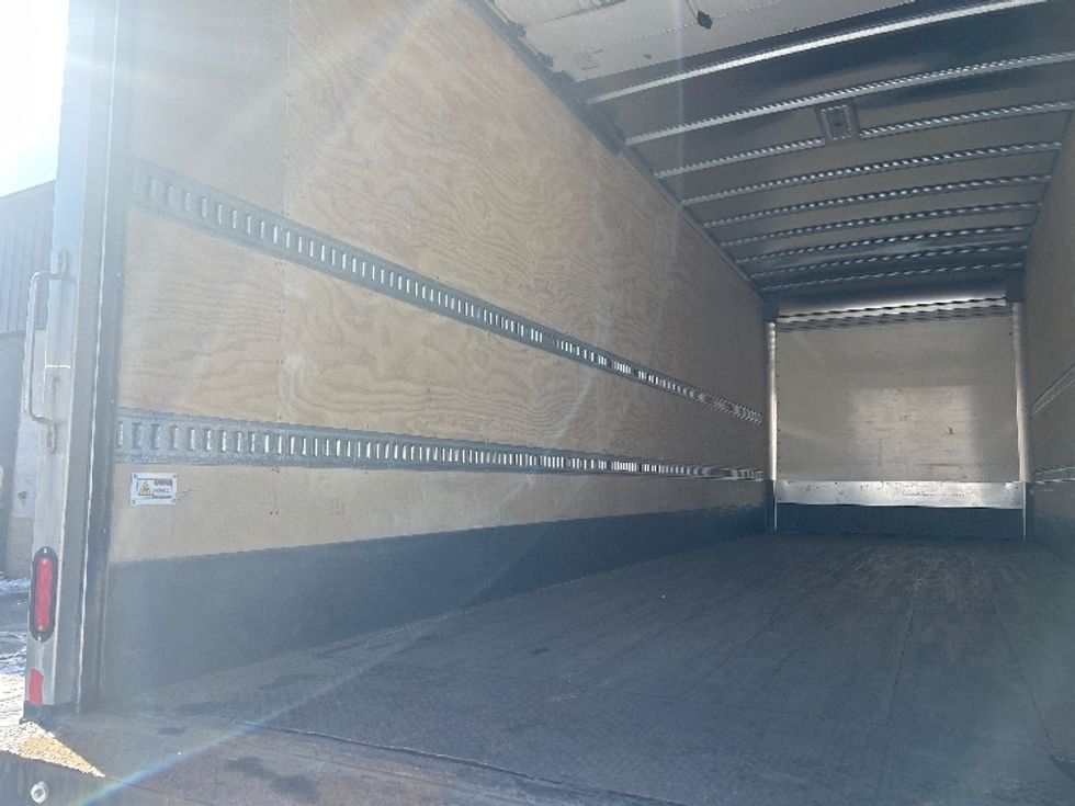 Medium Duty Box Truck-Light and Medium Duty Trucks-International-2023-MV607N-Eagan-MN-92,888\n\t\tmiles-$ 72,000 - Image 10