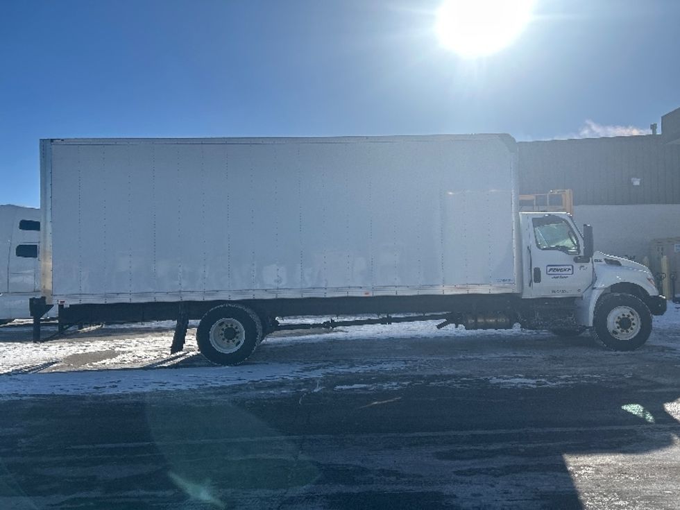 Medium Duty Box Truck-Light and Medium Duty Trucks-International-2023-MV607N-Eagan-MN-92,888\n\t\tmiles-$ 72,000 - Image 13