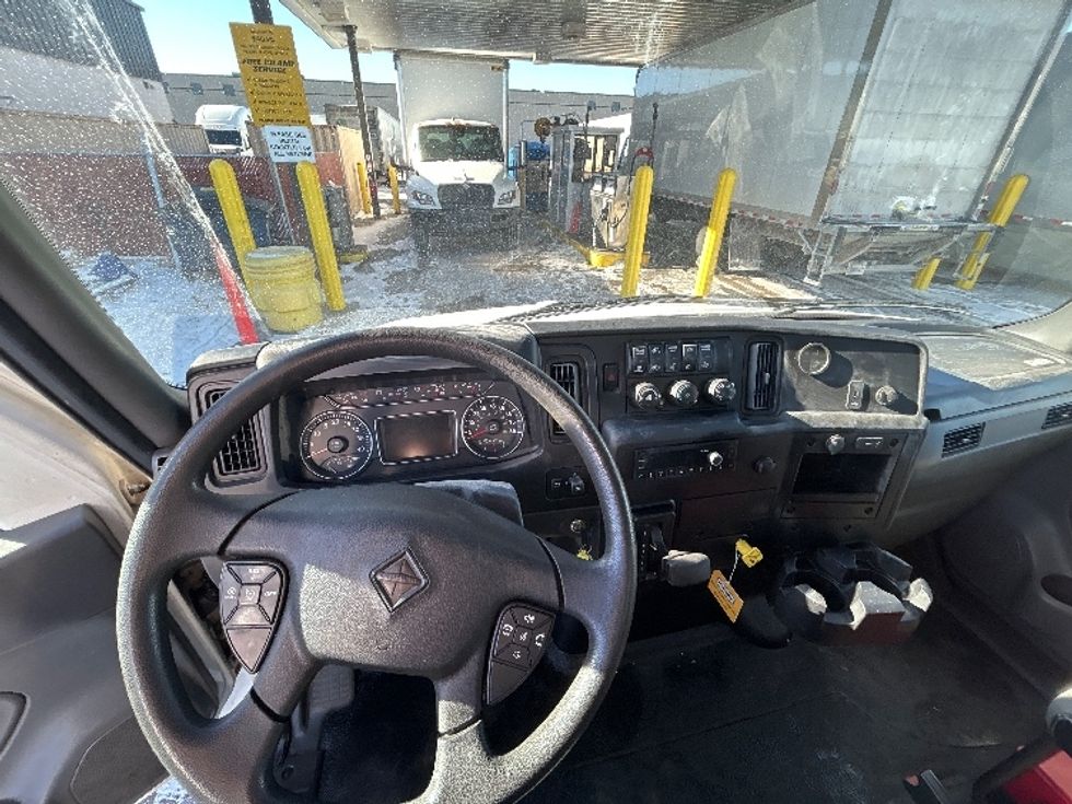 Medium Duty Box Truck-Light and Medium Duty Trucks-International-2023-MV607N-Eagan-MN-92,888\n\t\tmiles-$ 72,000 - Image 16