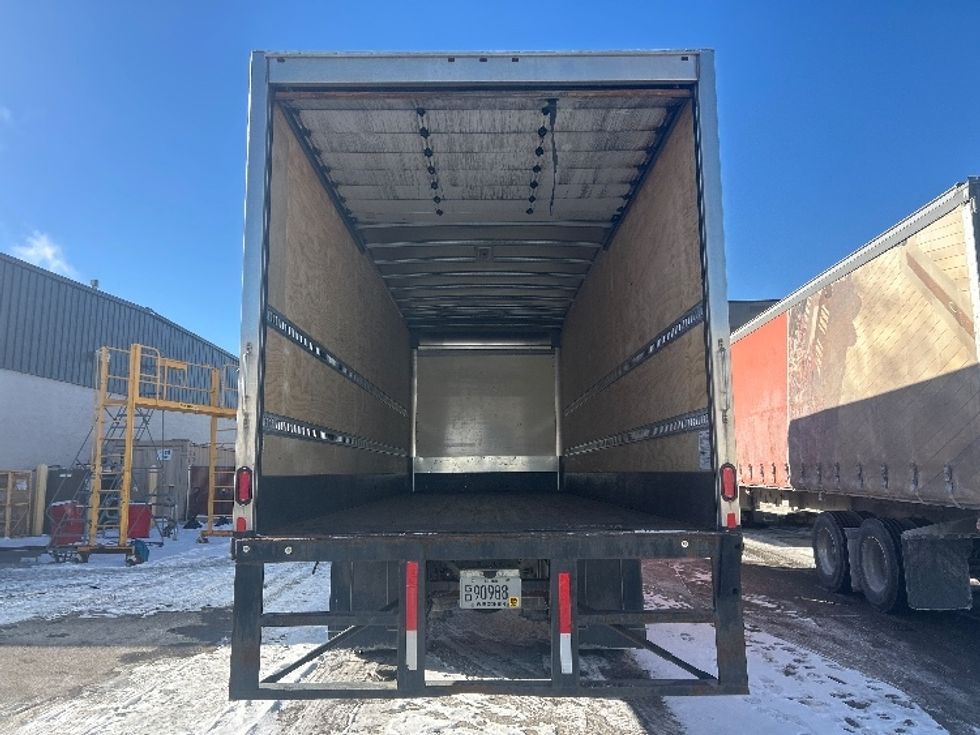 Medium Duty Box Truck-Light and Medium Duty Trucks-International-2023-MV607N-Eagan-MN-92,888\n\t\tmiles-$ 72,000 - Image 9