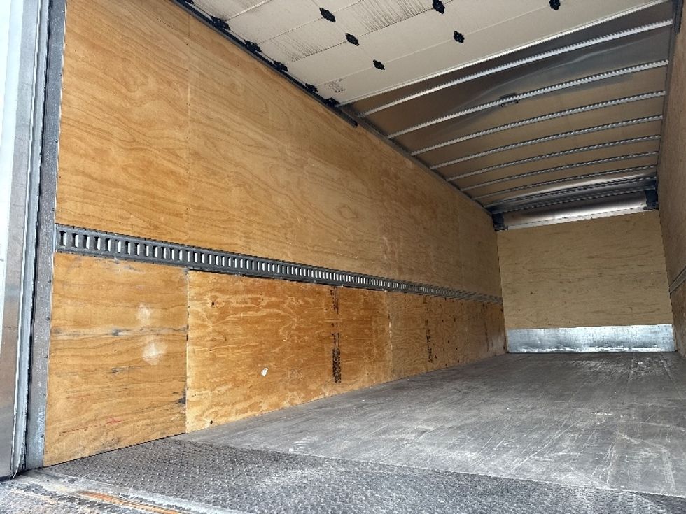 Medium Duty Box Truck-Light and Medium Duty Trucks-International-2023-MV607N-East Chicago-IN-28,992\n\t\tmiles-$ 79,250 - Image 10