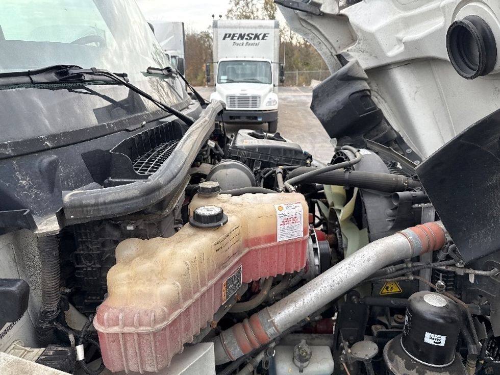 Medium Duty Box Truck-Light and Medium Duty Trucks-International-2023-MV607N-East Chicago-IN-28,992\n\t\tmiles-$ 79,250 - Image 22