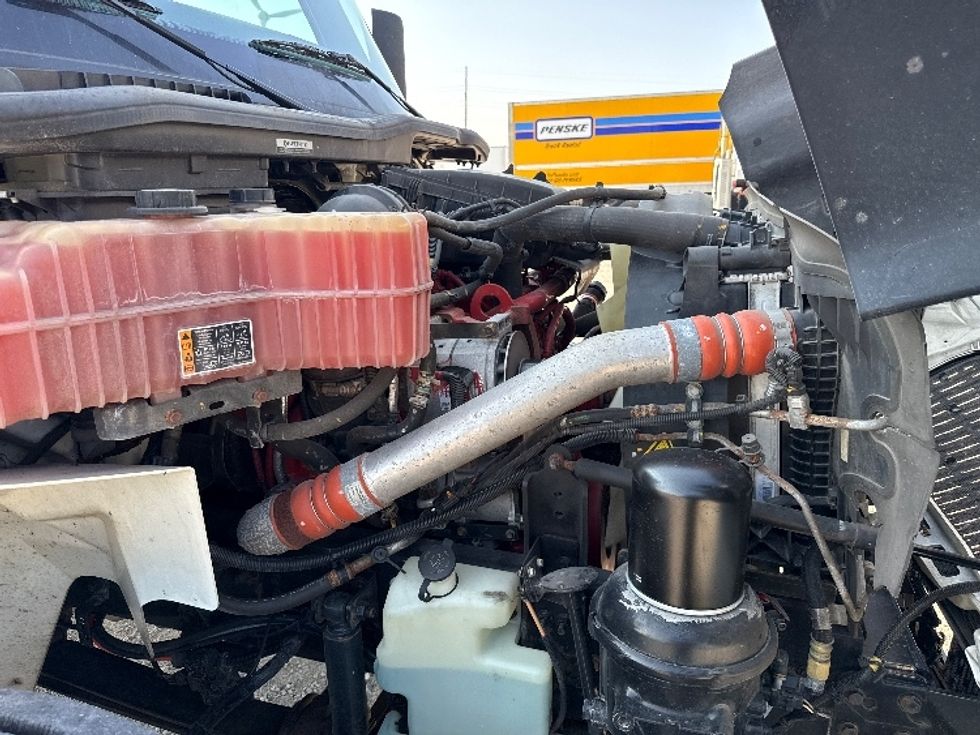 Medium Duty Box Truck-Light and Medium Duty Trucks-International-2023-MV607N-Findlay-OH-229,086\n\t\tmiles-$ 47,000 - Image 23