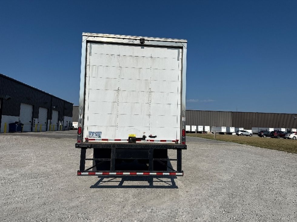 Medium Duty Box Truck-Light and Medium Duty Trucks-International-2023-MV607N-Findlay-OH-229,086\n\t\tmiles-$ 47,000 - Image 7