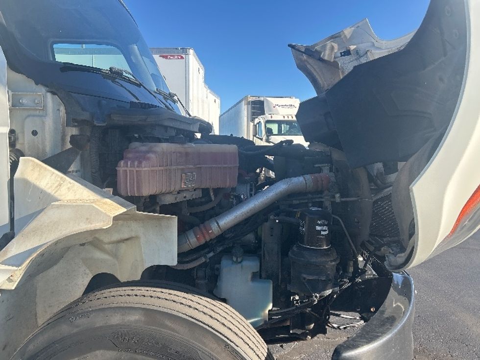 Medium Duty Box Truck-Light and Medium Duty Trucks-International-2023-MV607N-Greeley-CO-214,824\n\t\tmiles-$ 57,250 - Image 23