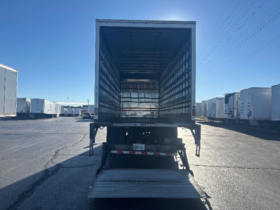 Medium Duty Box Truck-Light and Medium Duty Trucks-International-2023-MV607N-Greeley-CO-214,824\n\t\tmiles-$ 57,250 - Image 9