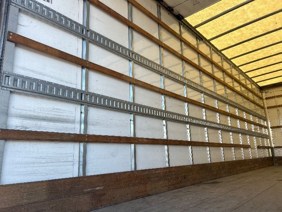 Medium Duty Box Truck-Light and Medium Duty Trucks-International-2023-MV607N-Greeley-CO-264,025\n\t\tmiles-$ 41,250 - Image 10