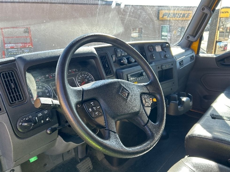 Medium Duty Box Truck-Light and Medium Duty Trucks-International-2023-MV607N-Greeley-CO-264,025\n\t\tmiles-$ 41,250 - Image 15