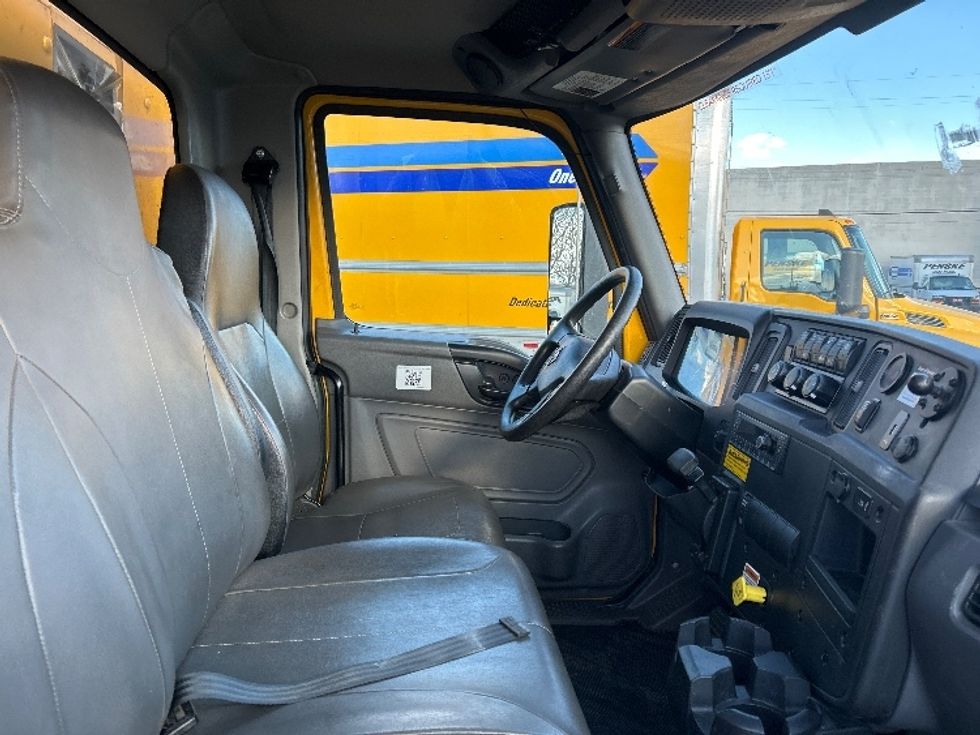 Medium Duty Box Truck-Light and Medium Duty Trucks-International-2023-MV607N-Greeley-CO-264,025\n\t\tmiles-$ 41,250 - Image 20