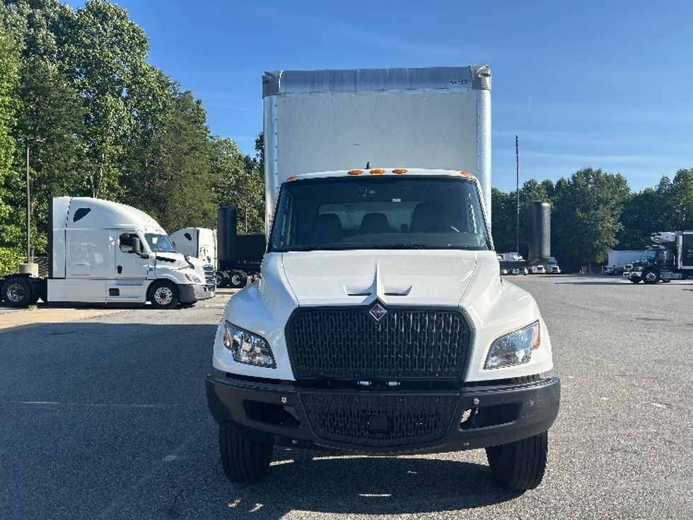 Medium Duty Box Truck-Light and Medium Duty Trucks-International-2023-MV607N-Greensboro-NC-212,978\n\t\tmiles-$ 61,000 - Image 2