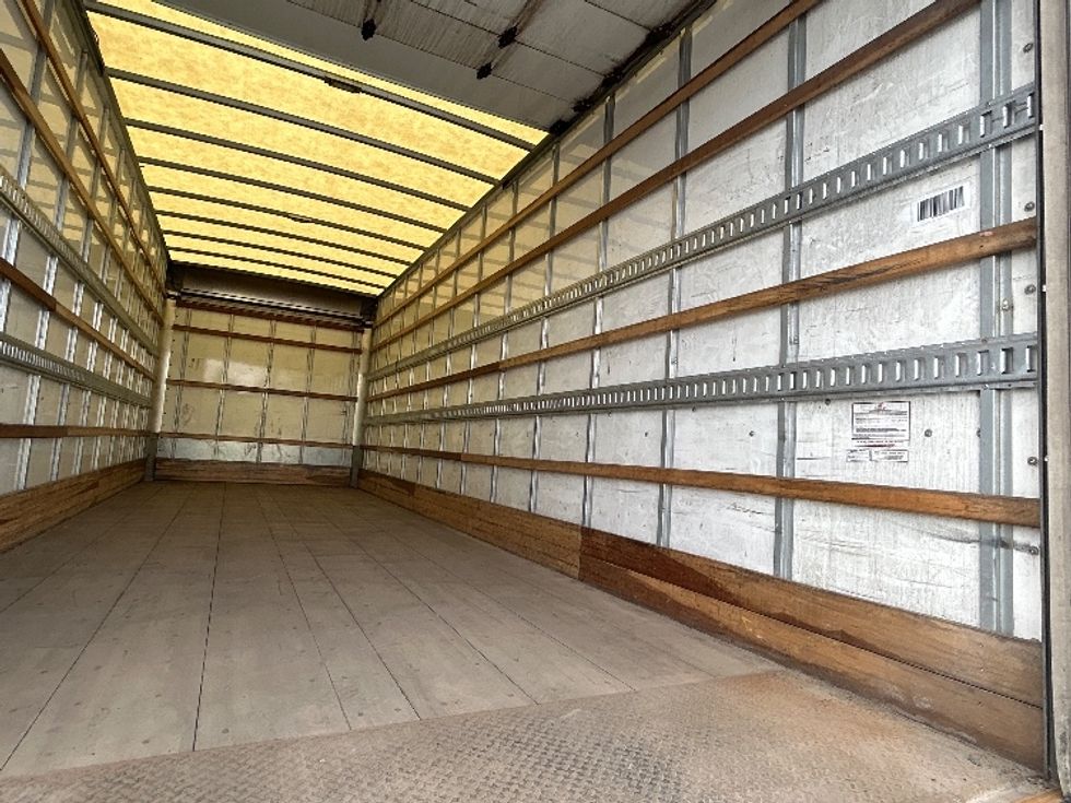 Medium Duty Box Truck-Light and Medium Duty Trucks-International-2023-MV607N-Greensboro-NC-222,165\n\t\tmiles-$ 56,750 - Image 13