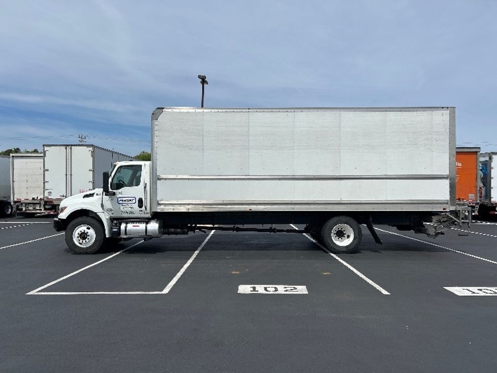 Medium Duty Box Truck-Light and Medium Duty Trucks-International-2023-MV607N-Greensboro-NC-222,165\n\t\tmiles-$ 56,750 - Image 4