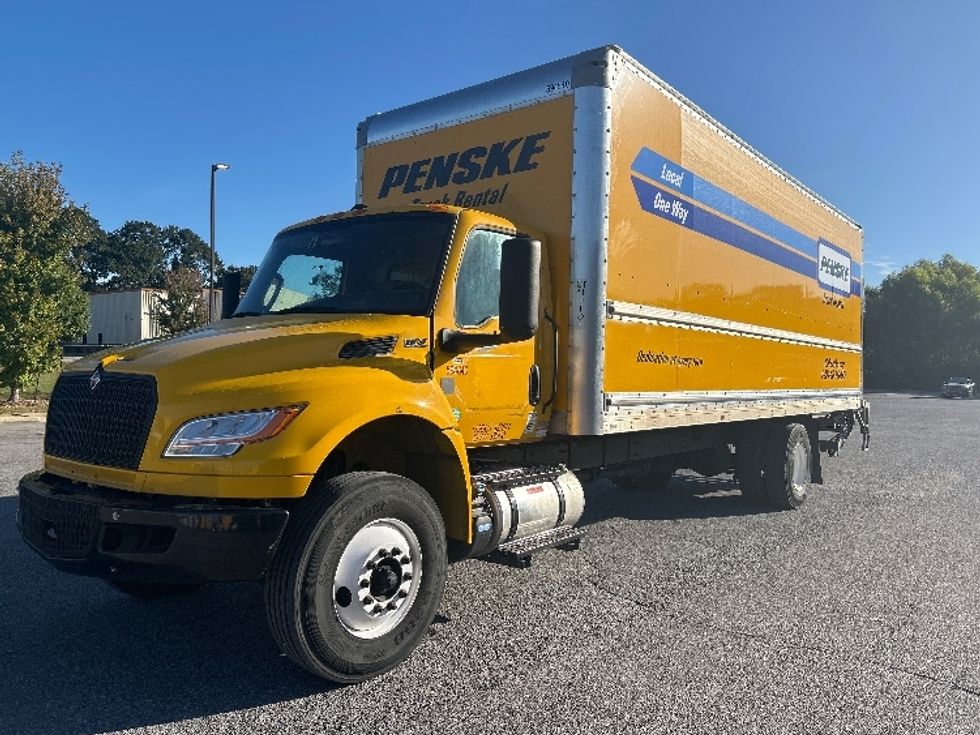 Medium Duty Box Truck-Light and Medium Duty Trucks-International-2023-MV607N-Lafayette-LA-178,006\n\t\tmiles-$ 54,250 - Image 3