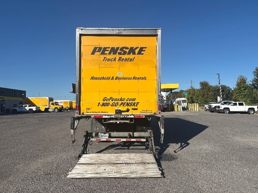 Medium Duty Box Truck-Light and Medium Duty Trucks-International-2023-MV607N-Lafayette-LA-178,006\n\t\tmiles-$ 54,250 - Image 8