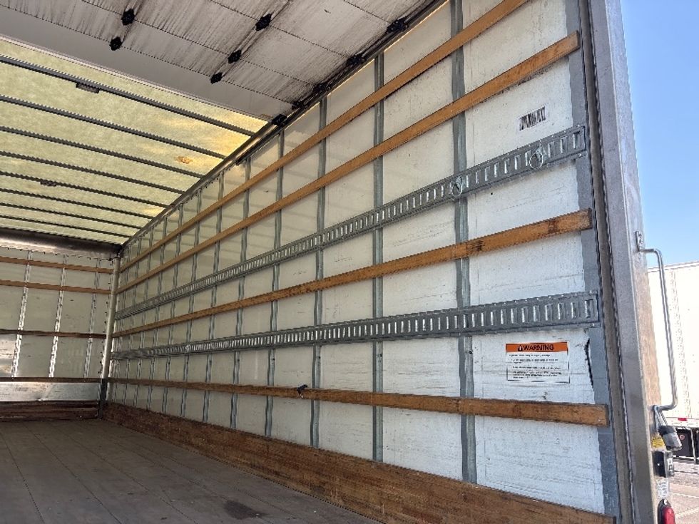 Medium Duty Box Truck-Light and Medium Duty Trucks-International-2023-MV607N-Little Rock-AR-247,312\n\t\tmiles-$ 46,000 - Image 12