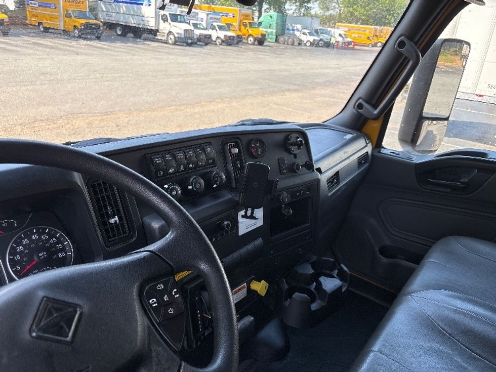 Medium Duty Box Truck-Light and Medium Duty Trucks-International-2023-MV607N-Little Rock-AR-247,312\n\t\tmiles-$ 46,000 - Image 16