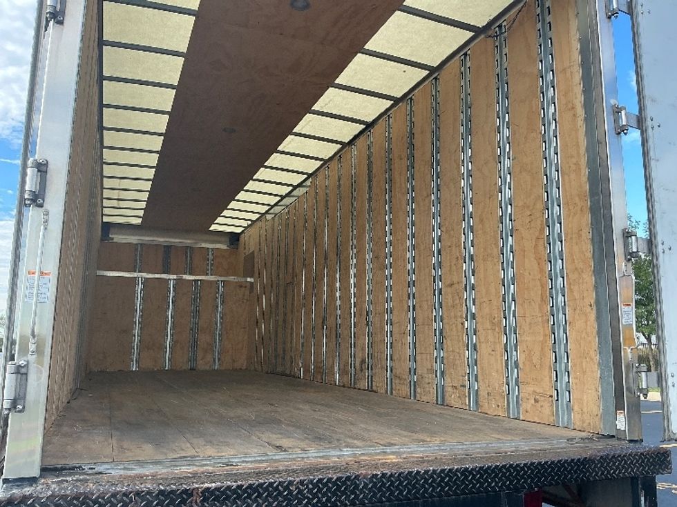 Medium Duty Box Truck-Light and Medium Duty Trucks-International-2023-MV607N-Melrose Park-IL-55,163\n\t\tmiles-$ 90,500 - Image 12