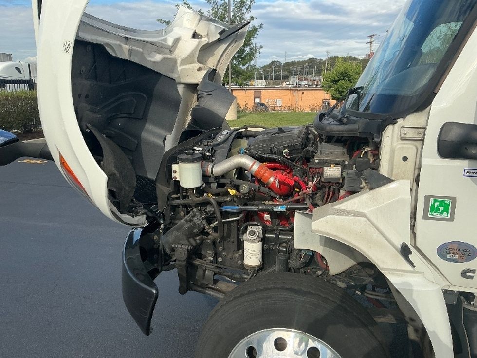 Medium Duty Box Truck-Light and Medium Duty Trucks-International-2023-MV607N-Melrose Park-IL-55,163\n\t\tmiles-$ 90,500 - Image 24