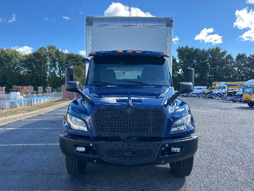Medium Duty Box Truck-Light and Medium Duty Trucks-International-2023-MV607N-Memphis-TN-373,133\n\t\tmiles-$ 31,000 - Image 2