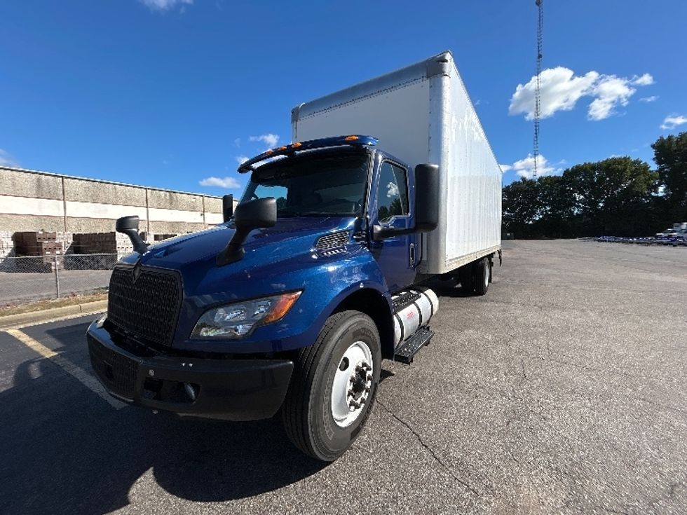 Medium Duty Box Truck-Light and Medium Duty Trucks-International-2023-MV607N-Memphis-TN-373,133\n\t\tmiles-$ 31,000 - Image 3