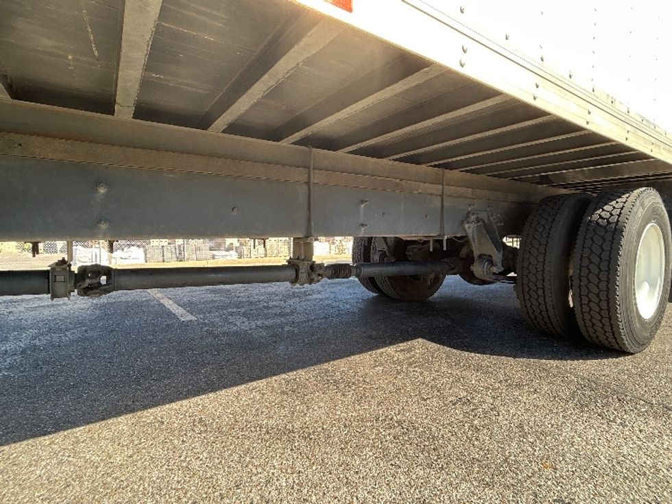 Medium Duty Box Truck-Light and Medium Duty Trucks-International-2023-MV607N-Memphis-TN-373,133\n\t\tmiles-$ 31,000 - Image 5