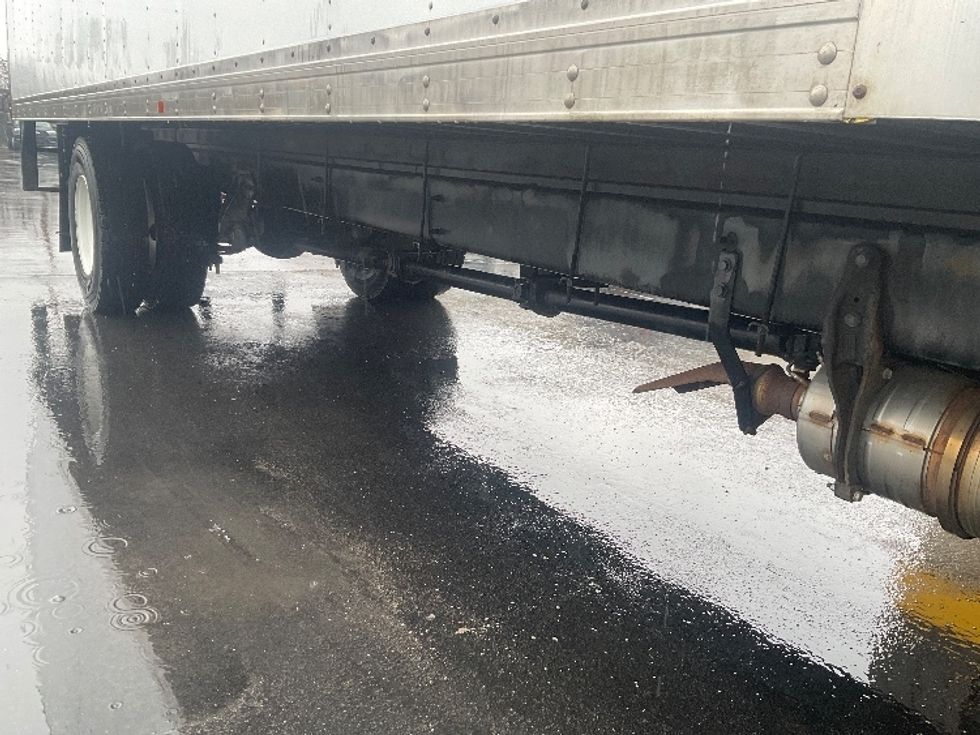 Medium Duty Box Truck-Light and Medium Duty Trucks-International-2023-MV607N-Milwaukee-WI-103,611\n\t\tmiles-$ 70,250 - Image 13