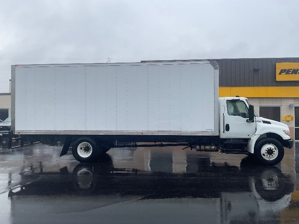 Medium Duty Box Truck-Light and Medium Duty Trucks-International-2023-MV607N-Milwaukee-WI-103,611\n\t\tmiles-$ 70,250 - Image 14