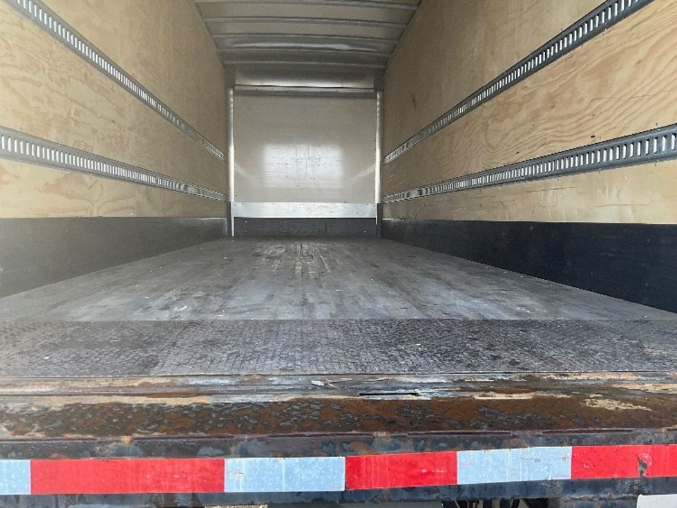 Medium Duty Box Truck-Light and Medium Duty Trucks-International-2023-MV607N-Milwaukee-WI-98,862\n\t\tmiles-$ 71,000 - Image 10