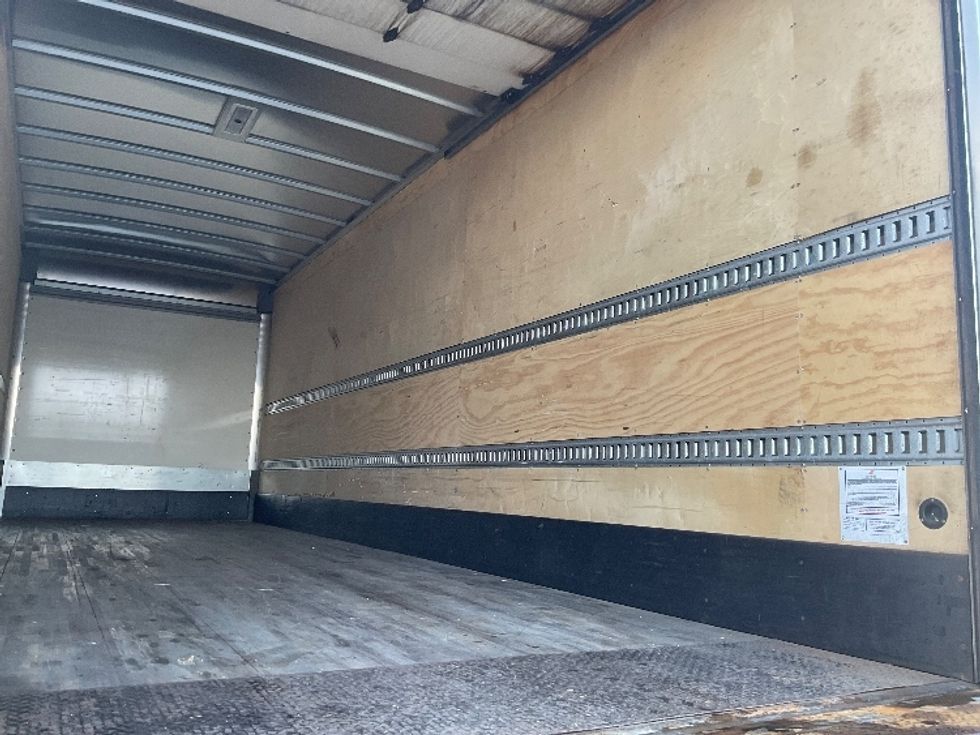 Medium Duty Box Truck-Light and Medium Duty Trucks-International-2023-MV607N-Milwaukee-WI-98,862\n\t\tmiles-$ 71,000 - Image 12