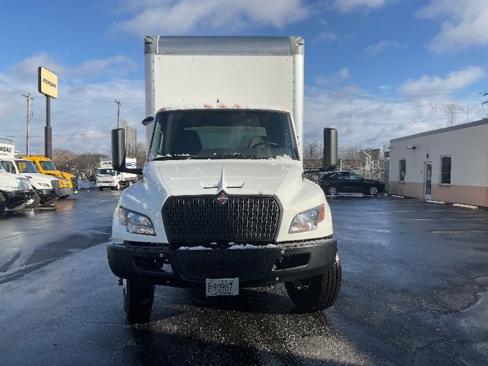 Medium Duty Box Truck-Light and Medium Duty Trucks-International-2023-MV607N-Milwaukee-WI-98,862\n\t\tmiles-$ 71,000 - Image 2