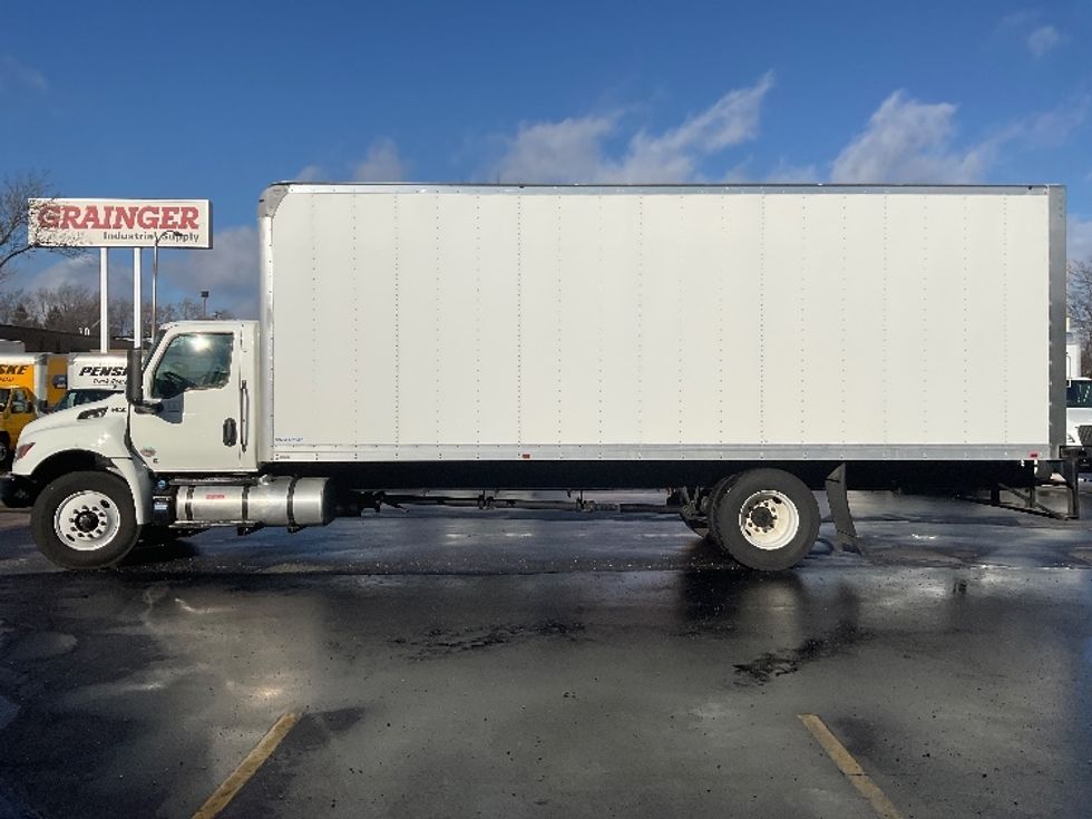 Medium Duty Box Truck-Light and Medium Duty Trucks-International-2023-MV607N-Milwaukee-WI-98,862\n\t\tmiles-$ 71,000 - Image 4