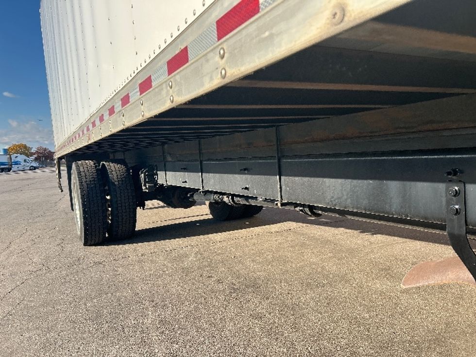 Medium Duty Box Truck-Light and Medium Duty Trucks-International-2023-MV607N-Mississauga-ON-217,206\n\t\tkm-$ 91,000 - Image 15