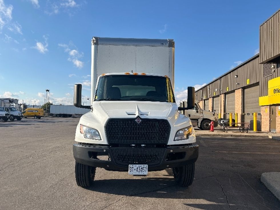 Medium Duty Box Truck-Light and Medium Duty Trucks-International-2023-MV607N-Mississauga-ON-217,206\n\t\tkm-$ 91,000 - Image 2