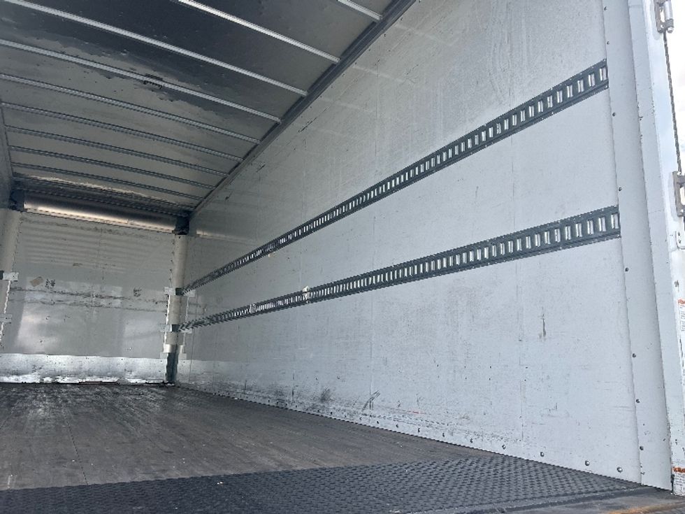Medium Duty Box Truck-Light and Medium Duty Trucks-International-2023-MV607N-Montgomery-AL-61,057\n\t\tmiles-$ 81,000 - Image 12