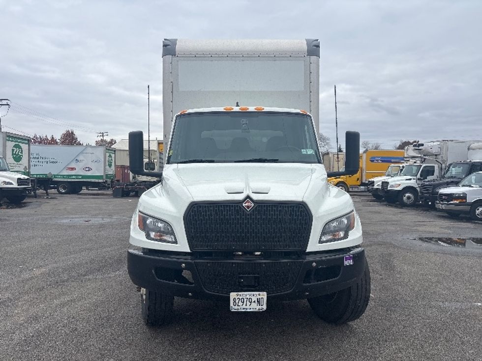 Medium Duty Box Truck-Light and Medium Duty Trucks-International-2023-MV607N-Oakwood Village-OH-196,100\n\t\tmiles-$ 58,500 - Image 2