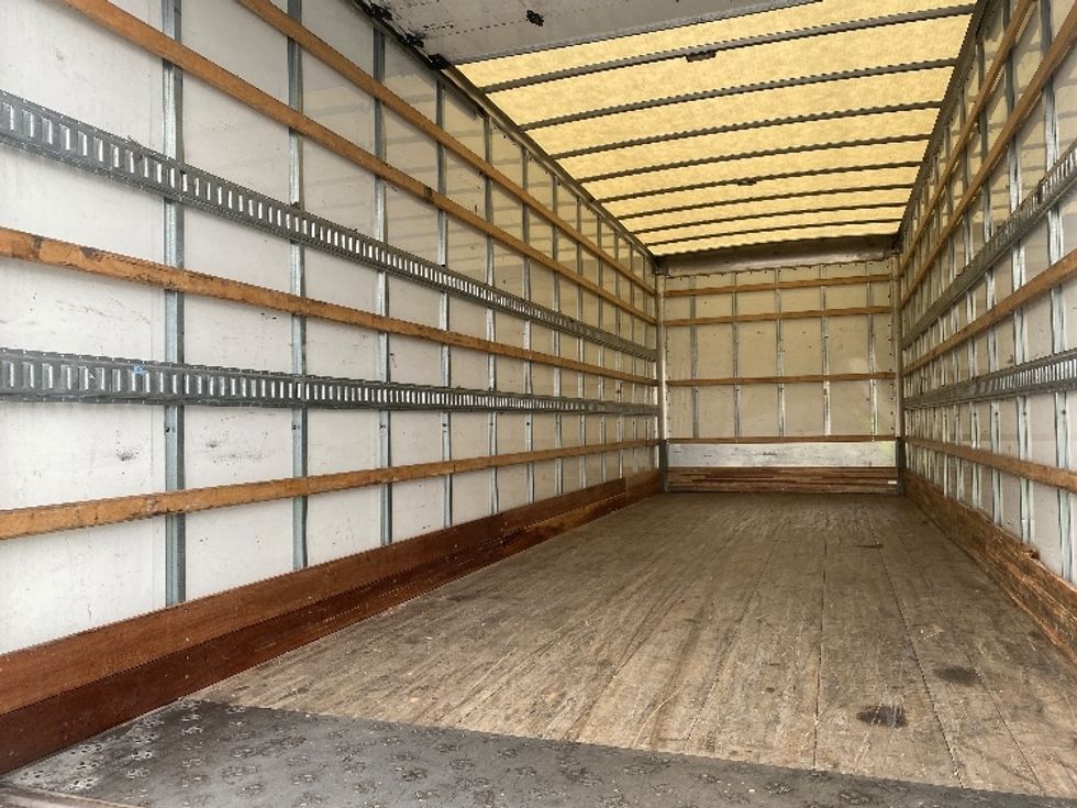 Medium Duty Box Truck-Light and Medium Duty Trucks-International-2023-MV607N-Parsippany-NJ-208,323\n\t\tmiles-$ 53,750 - Image 11