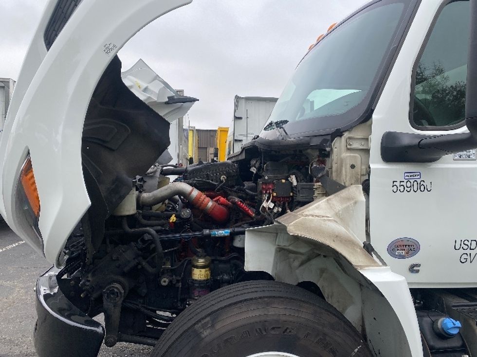 Medium Duty Box Truck-Light and Medium Duty Trucks-International-2023-MV607N-Parsippany-NJ-208,323\n\t\tmiles-$ 53,750 - Image 24