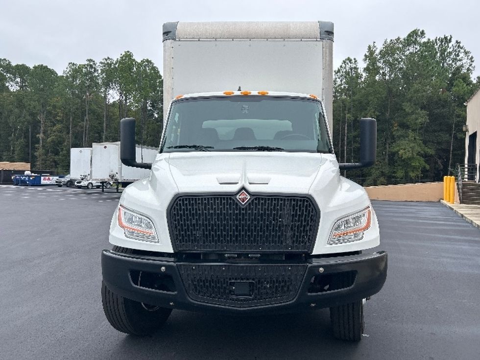 Medium Duty Box Truck-Light and Medium Duty Trucks-International-2023-MV607N-Pensacola-FL-194,470\n\t\tmiles-$ 60,500 - Image 2