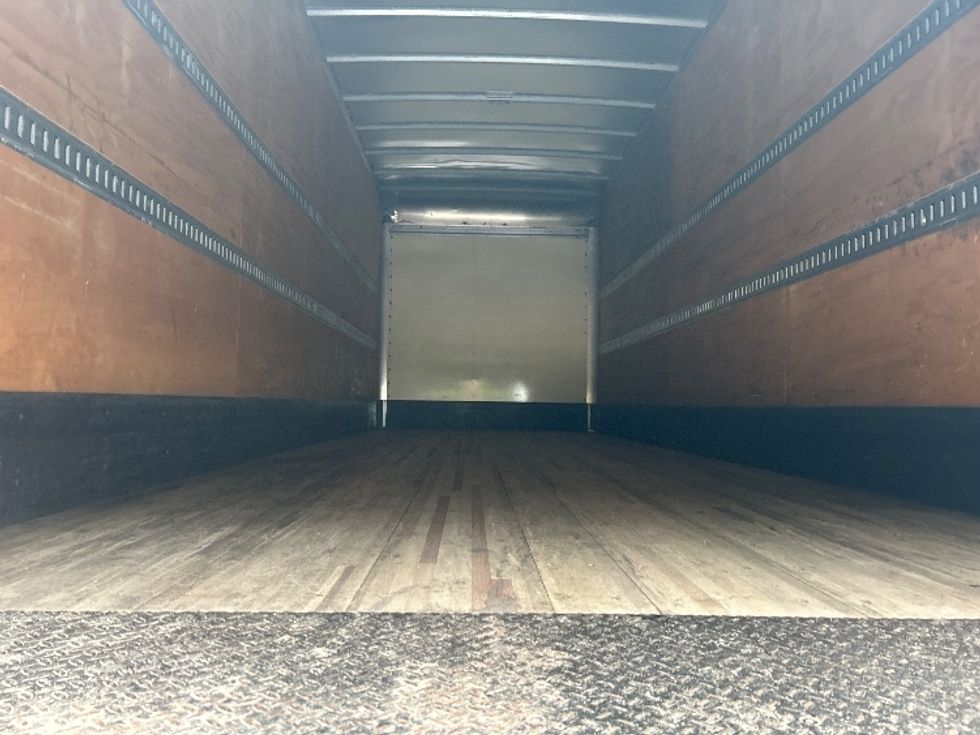 Medium Duty Box Truck-Light and Medium Duty Trucks-International-2023-MV607N-Pensacola-FL-194,470\n\t\tmiles-$ 60,500 - Image 8