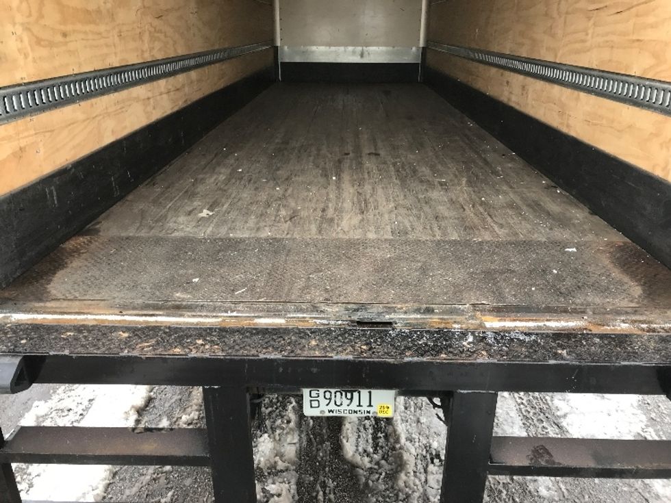 Medium Duty Box Truck-Light and Medium Duty Trucks-International-2023-MV607N-Pewaukee-WI-110,371\n\t\tmiles-$ 69,250 - Image 9