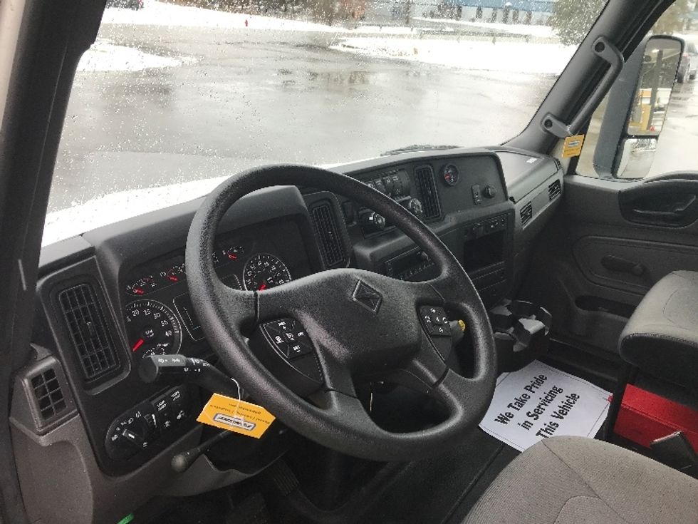 Medium Duty Box Truck-Light and Medium Duty Trucks-International-2023-MV607N-Pewaukee-WI-110,958\n\t\tmiles-$ 69,250 - Image 16