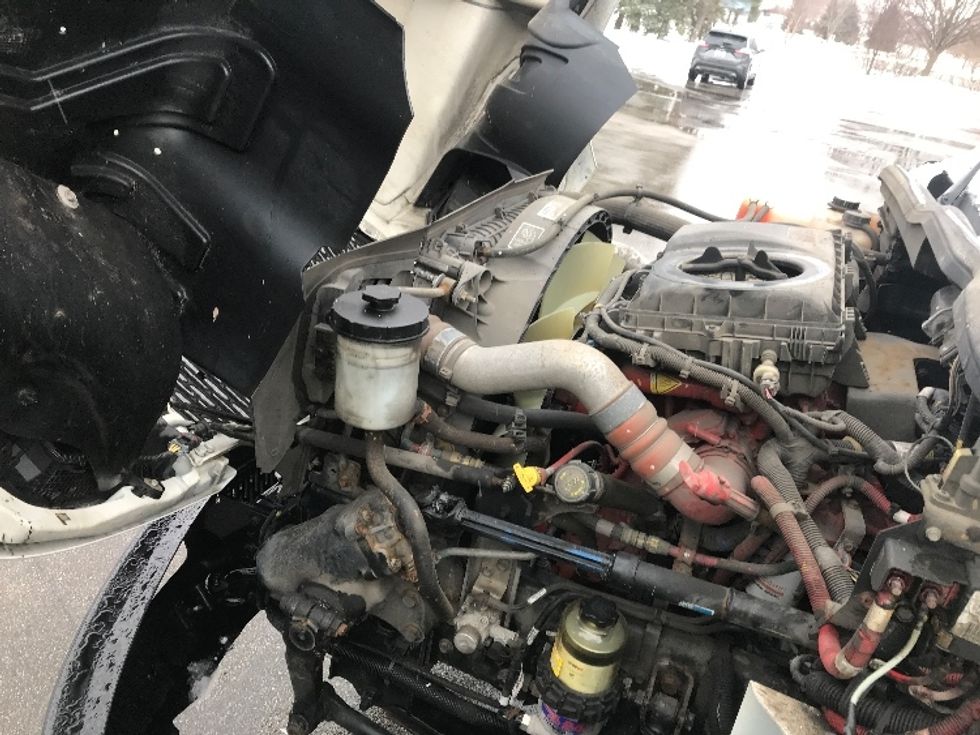 Medium Duty Box Truck-Light and Medium Duty Trucks-International-2023-MV607N-Pewaukee-WI-110,958\n\t\tmiles-$ 69,250 - Image 23