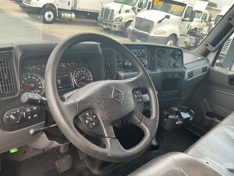 Medium Duty Box Truck-Light and Medium Duty Trucks-International-2023-MV607N-Piqua-OH-205,119\n\t\tmiles-$ 54,000 - Image 17