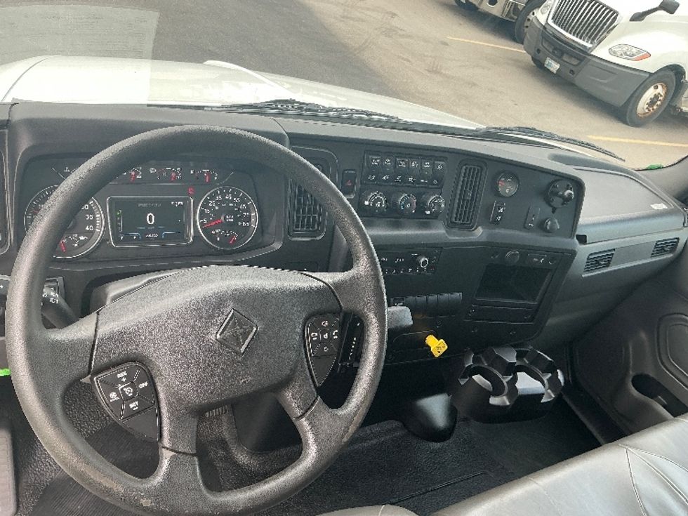 Medium Duty Box Truck-Light and Medium Duty Trucks-International-2023-MV607N-Piqua-OH-205,119\n\t\tmiles-$ 54,000 - Image 18