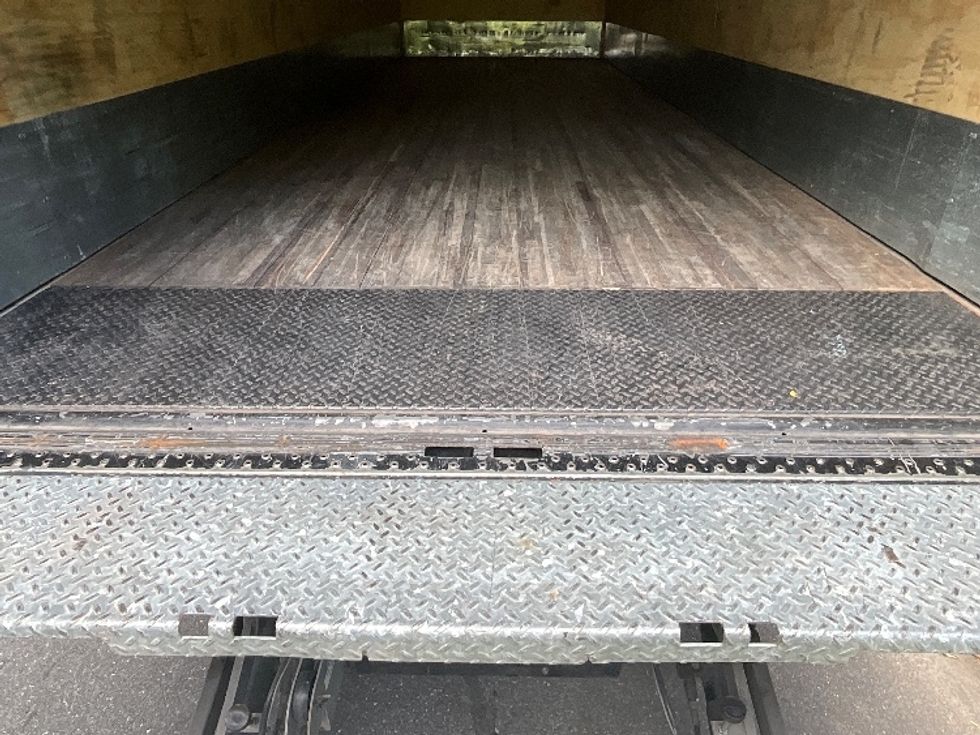 Medium Duty Box Truck-Light and Medium Duty Trucks-International-2023-MV607N-Reading-PA-104,780\n\t\tmiles-$ 75,000 - Image 10