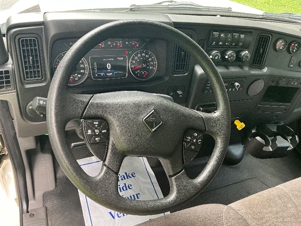 Medium Duty Box Truck-Light and Medium Duty Trucks-International-2023-MV607N-Reading-PA-104,780\n\t\tmiles-$ 75,000 - Image 18